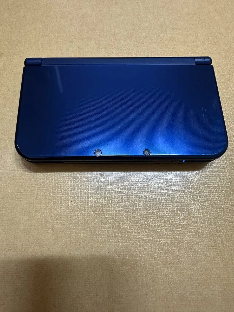 뉴 닌텐도 3ds xl 판매합니다.